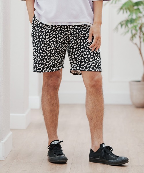 CAMBIO（カンビオ）の「mp10110-レオパード総柄ショートパンツ（その他