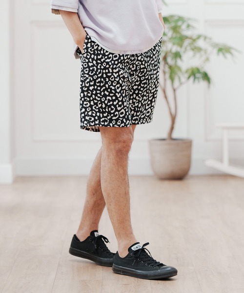 CAMBIO（カンビオ）の「mp10110-レオパード総柄ショートパンツ（その他