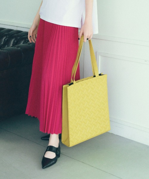 manana suerte（マニャーナスエルテ）の「キルティングトートバッグ（トートバッグ・レディース・ブラック/シルバー/イエロー・FREE）」の3枚目の写真