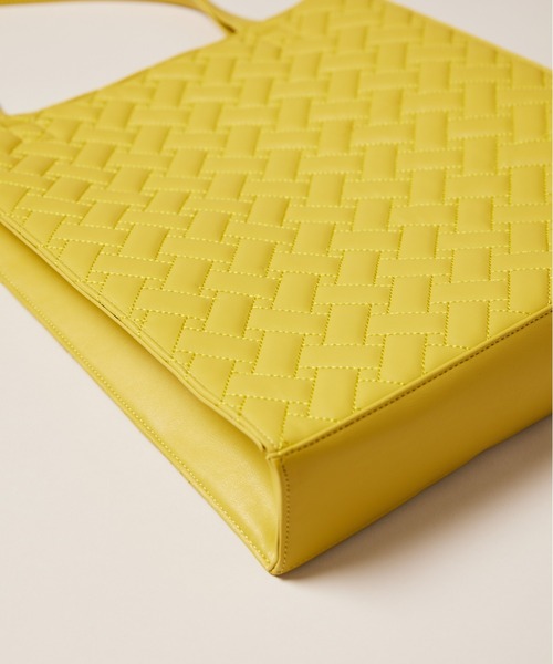 manana suerte（マニャーナスエルテ）の「キルティングトートバッグ（トートバッグ・レディース・ブラック/シルバー/イエロー・FREE）」の15枚目の写真