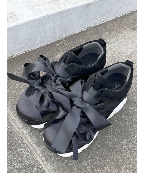 merry jenny（メリージェニー）の「リボンスニーカー（スニーカー・レディース・アイボリー/ブラック・MEDIUM/LARGE/SMALL）」の21枚目の写真