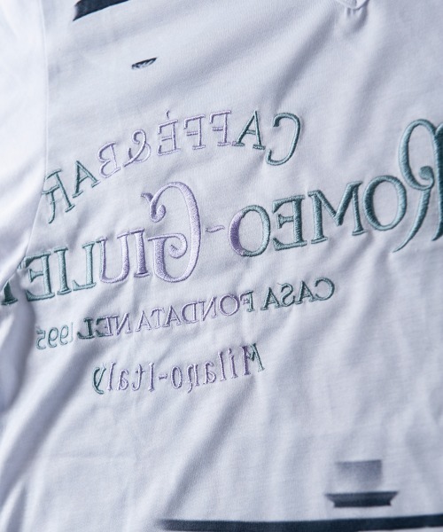 Buffalo Bobs（バッファローボブズ）の「CAFFE&BAR(カフェ＆バー)Vネック プリント Tシャツ（Tシャツ/カットソー・メンズ・ホワイト・2-3/3-4/1-2）」の6枚目の写真