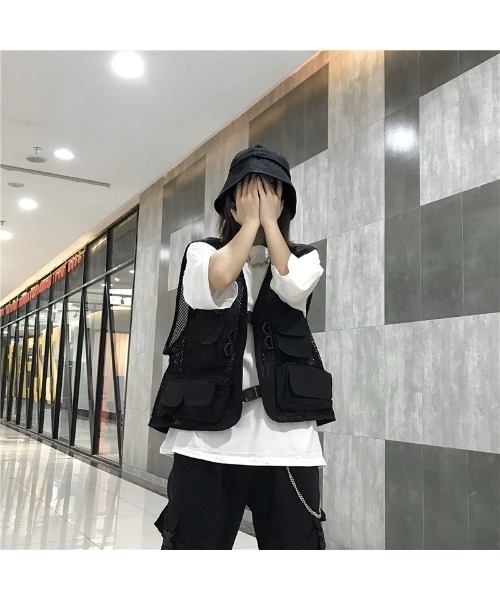 DEVICE（デバイス）の「ミリタリーデザイン フィッシング ベスト（ベスト・メンズ・ブラック/カーキ・FREE）」の8枚目の写真