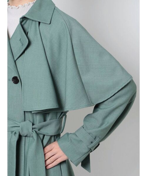 LAGUNAMOON(ラグナムーン)の「ケープトレンチコート(トレンチコート・レディース・ブルー/ベージュ・SMALL/MEDIUM)」の8枚目の写真