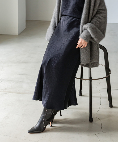 Noble（ノーブル）の「サテンマーメイドスカート（スカート・レディース・ホワイト/パープル/ネイビー/ピンク/パープル系その他・38/36）」の3枚目の写真