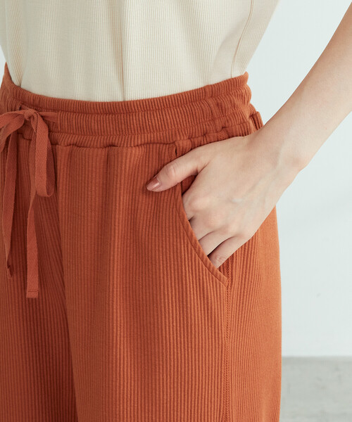 ONIGIRI（オニギリ）の「テレコイージーパンツ（その他パンツ・レディース・チャコール/ベージュ/オレンジ・MEDIUM/LARGE）」の11枚目の写真