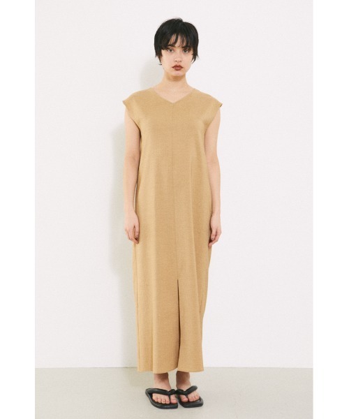BLACK BY MOUSSY(ブラックバイマウジー)の「back ribbon one-piece(バックリボンワンピース)(ワンピース・レディース・ブラック/ベージュ/グリーン・2/1)」の12枚目の写真