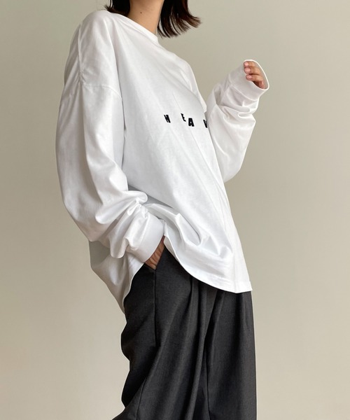 CANAL JEAN（キャナルジーン）の「1975 TOKYO(1975 トーキョー) "Heavy Water"オーバーサイズロングTシャツ（Tシャツ/カットソー・レディース・ブラック/サックスブルー/ホワイト×ブラック/ホワイト×ブラウン・MEDIUM/LARGE）」の8枚目の写真