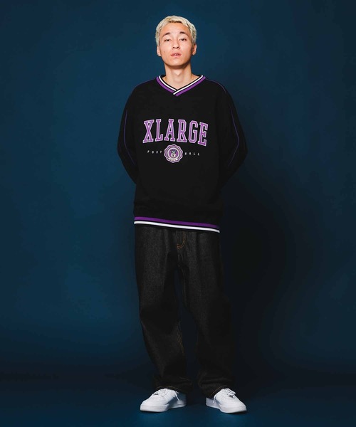 XLARGE（エクストララージ）の「PIPING V NECK SWEAT（スウェット・メンズ・ブラック/オレンジ/グリーン/パープル・M/L/XL/S）」の15枚目の写真