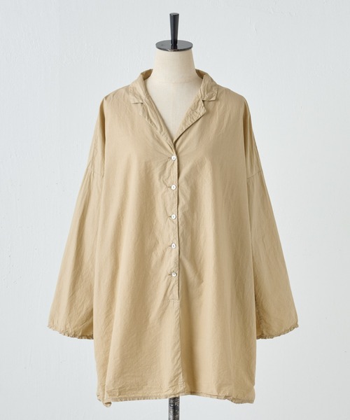 BEARDSLEY(ビアズリー)の「《ALBUM DI FAMIGLIA》オープンカラーシャツ(ベルト・レディース・キャメル・S)」の1枚目の写真