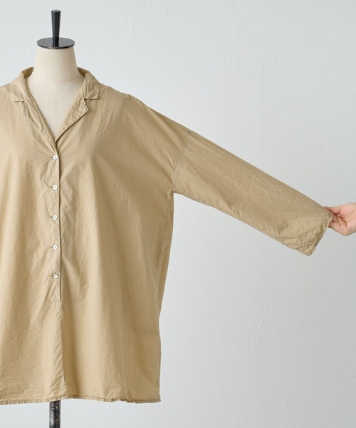 BEARDSLEY(ビアズリー)の「《ALBUM DI FAMIGLIA》オープンカラーシャツ(ベルト・レディース・キャメル・S)」の4枚目の写真