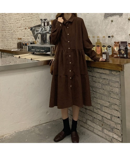 PRIVATE  BEACH（プライベートビーチ）の「コーデュロイティアードシャツワンピース（シャツワンピース・レディース・ブラック/ブラウン・FREE）」の7枚目の写真