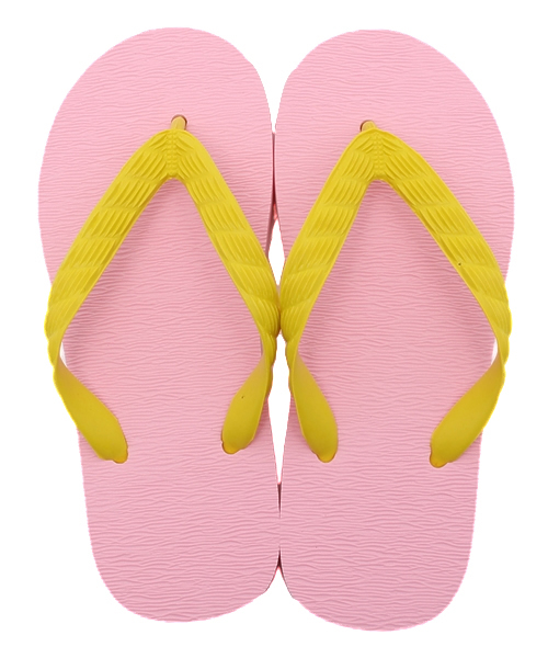 こども ビームス（コドモビームス）の「げんべい / ビーチサンダル (15～21cm)（ビーチサンダル・キッズ・ライトグレー/グレー×ホワイト/ブラウン/ブラウン系その他/ライトホワイト/イエロー/ライトイエロー/ブルー系その他/サックスブルー/ピンク×イエロー/ライトピンク/ベビーピンク/ピンク系その他/ピンク・18/15 /16/19/17/21）」の14枚目の写真