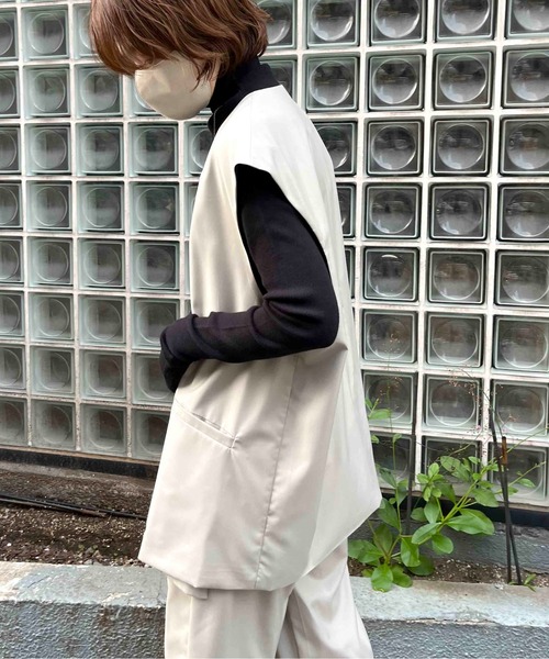 NO NEED(ノーニード)の「TRダブルジレベスト セットアップ可能/ユニセックス/(ベスト・メンズ・ベージュ/ブラック・フリ-)」の4枚目の写真