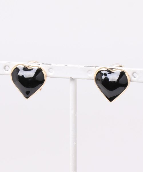 LOWRYS FARM(ローリーズファーム)の「レトロハートクリップ 171563(イヤリング・レディース・ブラック/ホワイト・FREE)」の3枚目の写真