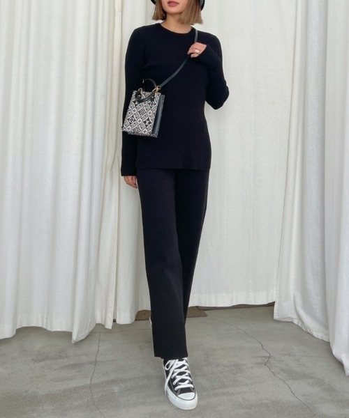 Vicente(ヴィセンテ)の「Side slit knit(ニット/セーター・レディース・ホワイト/ブラック/ベージュ・FREE)」の4枚目の写真