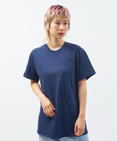 Alite cloth(アリーテクロス)の「GILDAN 無地 オーバーサイズTシャツ(Tシャツ/カットソー・レディース・ブラック/グレー/ネイビー/ホワイト・S/M/L/XL)」の7枚目の写真
