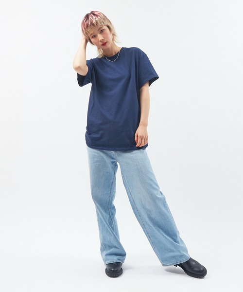 Alite cloth(アリーテクロス)の「GILDAN 無地 オーバーサイズTシャツ(Tシャツ/カットソー・レディース・ブラック/グレー/ネイビー/ホワイト・S/M/L/XL)」の13枚目の写真