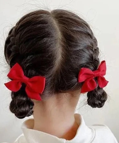 Mayree(メイリー)の「【float】ガーリー カラフル リボン ヘアクリップ【2個セット/8色展開】(バレッタ/ヘアクリップ・キッズ・ブラック/ブルー/パープル/イエロー/ピンク/レッド/グリーン/ネイビー・FREE)」の8枚目の写真
