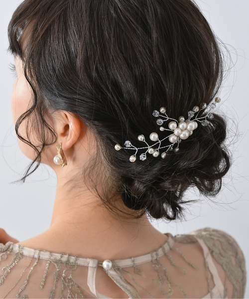 Kana(カナ)の「リーフモチーフ パール ヘアコーム 結婚式 お呼ばれ オケージョン(その他ヘアアクセサリー・レディース・シルバー/ゴールド・フリー)」の3枚目の写真