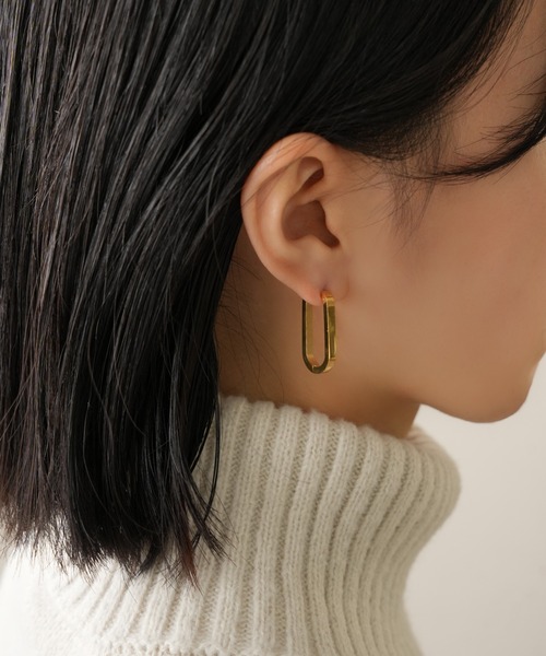 IAMUSE（アイアミューズ）の「金属アレルギー対応　オーバルフープピアス S0873【IAMUSE】（ピアス（両耳用）・レディース・ゴールド/シルバー・FREE）」の5枚目の写真