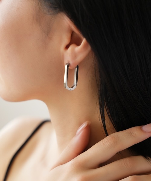 IAMUSE（アイアミューズ）の「金属アレルギー対応　オーバルフープピアス S0873【IAMUSE】（ピアス（両耳用）・レディース・ゴールド/シルバー・FREE）」の18枚目の写真