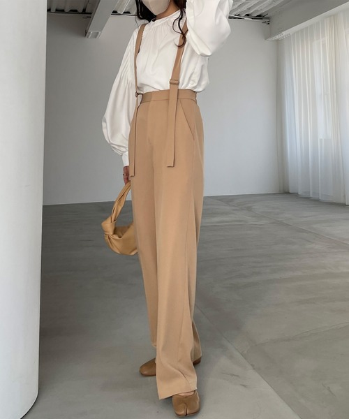 Louere（ルエレ）の「【取り外し可】サスペンダーストレートパンツ（その他パンツ・レディース・ブラック/アイボリー/ベージュ・SMALL/MEDIUM/LARGE）」の7枚目の写真