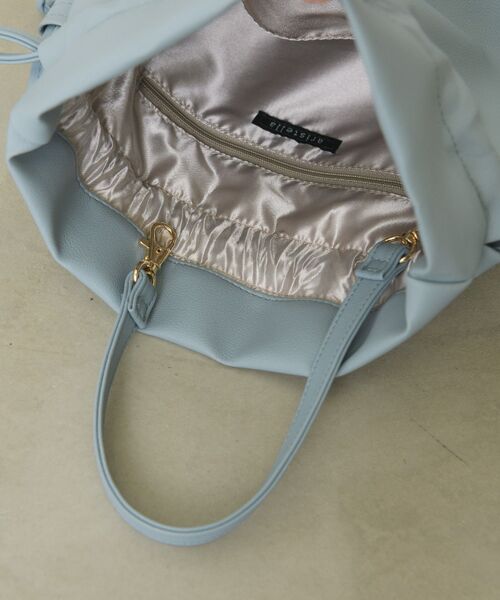 RETRO GIRL（レトロガール）の「巾着2wayショルダー（ショルダーバッグ・レディース・ブラック/ライトベージュ/ダークブルー/イエロー/ホワイト・ONE SIZE）」の20枚目の写真