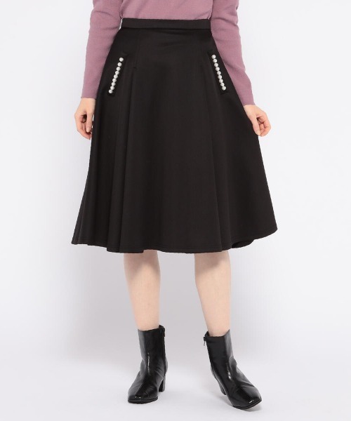 MISCH MASCH（ミッシュマッシュ）の「パール風ポンチスカート（スカート・レディース・ダークブラウン/ブラック/ベージュ・SMALL/MEDIUM）」の2枚目の写真