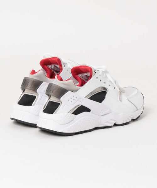 NIKE SPORTSWEAR(ナイキスポーツウェアー)の「ウィメンズ エア ハラチ(スニーカー・レディース・ホワイト・24cm/24.5cm/25cm/23.5cm/23cm)」の2枚目の写真