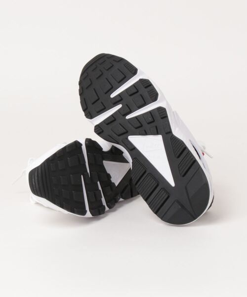 NIKE SPORTSWEAR(ナイキスポーツウェアー)の「ウィメンズ エア ハラチ(スニーカー・レディース・ホワイト・24cm/24.5cm/25cm/23.5cm/23cm)」の3枚目の写真