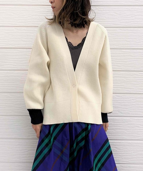 Q（キュー）の「片畦ドルマンカーデ（カーディガン/ボレロ・レディース・アイボリー/コーラル・MEDIUM）」の3枚目の写真