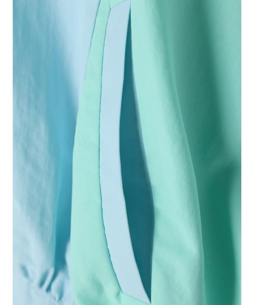 earth music&ecology（アースミュージックアンドエコロジー）の「コクーンギャザー切替ブルゾン（ブルゾン・レディース・アイボリー/サックスブルー/ブルー系・FREE）」の22枚目の写真