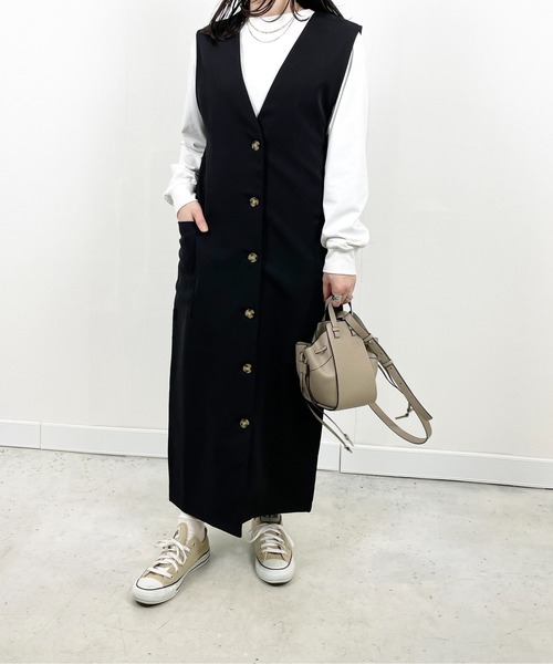Meli rich(メリーリッチ)の「前後2WAYロングジレワンピース(ジャンパースカート・レディース・アイボリー/グレイッシュベージュ/カーキ/ブラック・MEDIUM)」の17枚目の写真