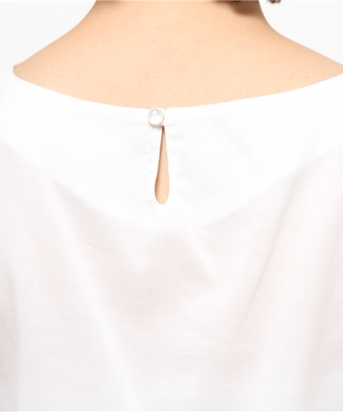 NATURAL BEAUTY BASIC（ナチュラルビューティーベーシック）の「【AneCan6月号掲載】【BAILA 6月号掲載】ショルダーフリルブラウス（シャツ/ブラウス・レディース・グレー/ホワイト系その他/ブルー/グレー系その他・MEDIUM/LARGE/SMALL）」の10枚目の写真