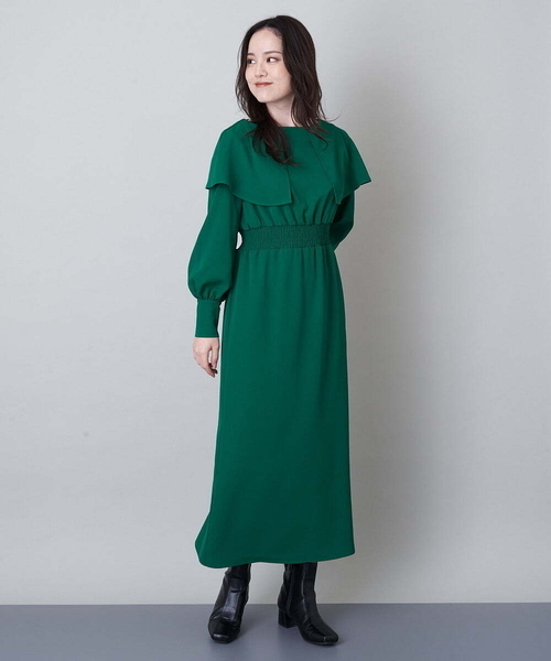 A de a.v.v(アードアー・ヴェ・ヴェ)の「肩ケープウエストマークワンピース(ワンピース・レディース・グリーン/クリーム/ブラック・36/38)」の4枚目の写真