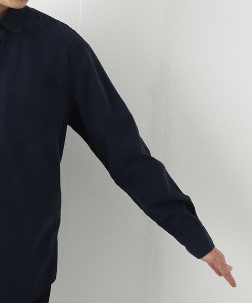 SAVE KHAKI UNITED（セーブカーキユナイテッド）の「SAVE KHAKI UNITED POPLIN STANDARD SHIRT（シャツ/ブラウス・メンズ・ホワイト/ブラック/ネイビー/ブラウン/チャコールグレー・X-LARGE/MEDIUM/LARGE）」の9枚目の写真