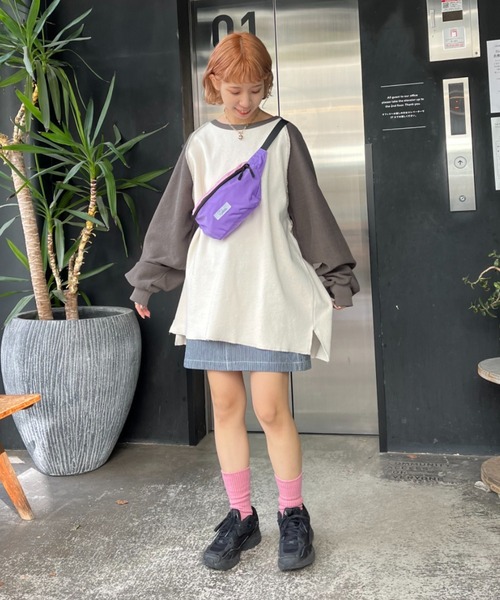 CIAOPANIC(チャオパニック)の「配色ラグランオーバースウェット(スウェット・レディース・チャコールグレー/イエロー/グリーン・FREE)」の19枚目の写真