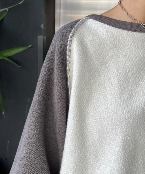 CIAOPANIC(チャオパニック)の「配色ラグランオーバースウェット(スウェット・レディース・チャコールグレー/イエロー/グリーン・FREE)」の5枚目の写真