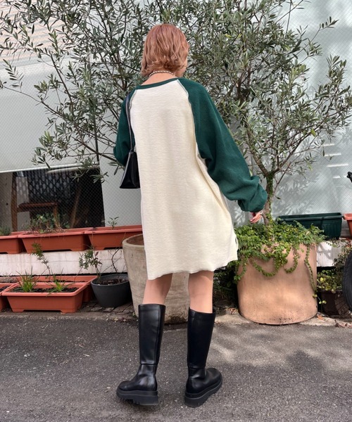 CIAOPANIC(チャオパニック)の「配色ラグランオーバースウェット(スウェット・レディース・チャコールグレー/イエロー/グリーン・FREE)」の22枚目の写真