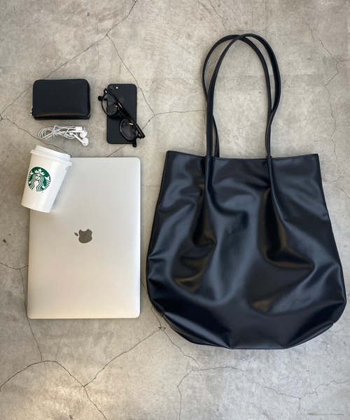 WEGO(ウィゴー)の「WEGO/タックデザイントートバッグ(トートバッグ・メンズ・ホワイト/ブラック/シルバー・FREE)」の20枚目の写真