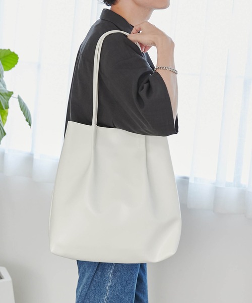 WEGO(ウィゴー)の「WEGO/タックデザイントートバッグ(トートバッグ・メンズ・ホワイト/ブラック/シルバー・FREE)」の22枚目の写真