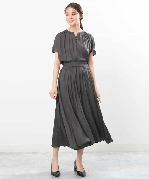 MK MICHEL KLEIN（エムケーミッシェルクラン）の「サテンガウチョパンツ/洗える（その他パンツ・レディース・ライトベージュ/ブルー/ダークグレー/ミント/モカ/パープル/カーキ/ライトブルー/ベージュ/ピンクベージュ・38）」の11枚目の写真