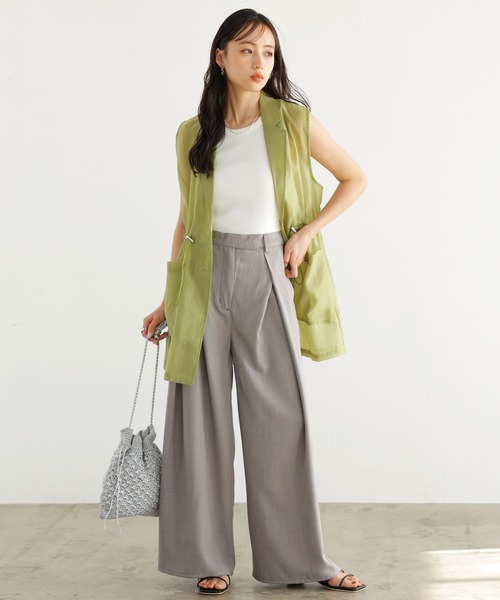 GeeRA（ジーラ）の「ハイウエストタックデザインスラックスパンツ（スラックス・レディース・アイボリー/ブラック/グレー・SMALL/MEDIUM/LARGE）」の21枚目の写真