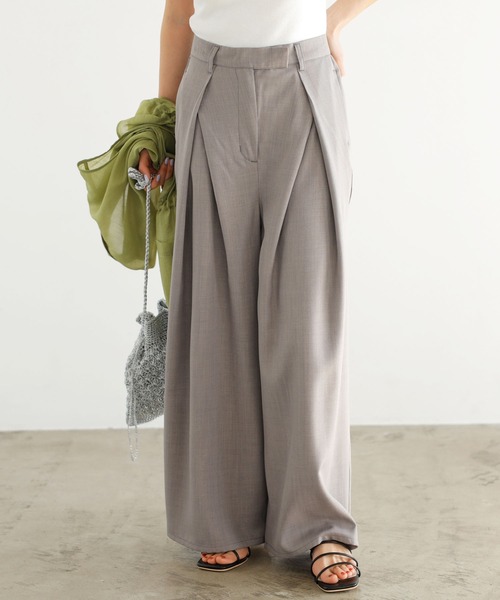 GeeRA（ジーラ）の「ハイウエストタックデザインスラックスパンツ（スラックス・レディース・アイボリー/ブラック/グレー・SMALL/MEDIUM/LARGE）」の16枚目の写真