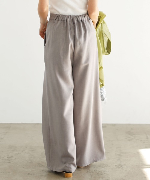 GeeRA（ジーラ）の「ハイウエストタックデザインスラックスパンツ（スラックス・レディース・アイボリー/ブラック/グレー・SMALL/MEDIUM/LARGE）」の19枚目の写真