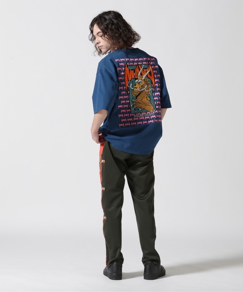 ROYAL FLASH（ロイヤルフラッシュ）の「MAYO/メイヨー/MAYO Dragon Embroidery Short Sleeve Tee（Tシャツ/カットソー・メンズ・ホワイト/ネイビー・L/M/XL）」の13枚目の写真