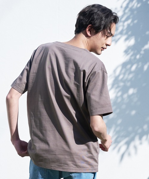 UNIIT（ユニット）の「汗染みの目立ちにくいTシャツ ゼロステイン  ZEROSTAIN   撥水性　UVカット スラブキーネックTシャツ（Tシャツ/カットソー・メンズ・ブラック/グレー/スミクロ/ネイビー/ブラウン/アイボリー・SMALL/MEDIUM/LARGE/X-LARGE）」の22枚目の写真