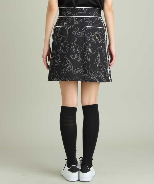 a.v.v（アーヴェヴェ）の「レディースゴルフウエア　フラワーモチーフプリントタイトスカート（スカート・レディース・ホワイト/ブラック・36/38/40）」の21枚目の写真
