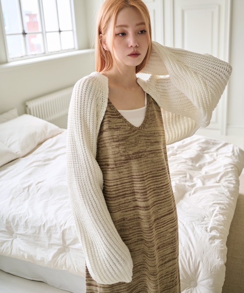 UNE MANSION(ユヌマンション)の「タッセルVネックニットロングワンピース(ワンピース・レディース・ブラウン/グレー・FREE)」の20枚目の写真